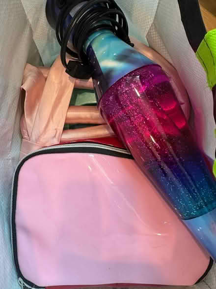 Photo of free Girls Vanity Items - Caboodle, etc (Corner - Woodland / Crestview) #1
