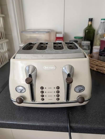 Photo of free Toaster (Abingdon, OX14 3TD) #3