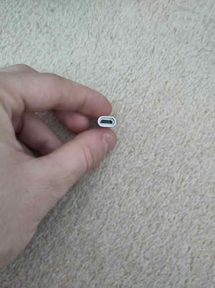 Photo of free Micro-USB --> USB-C adapter (SE27) #2
