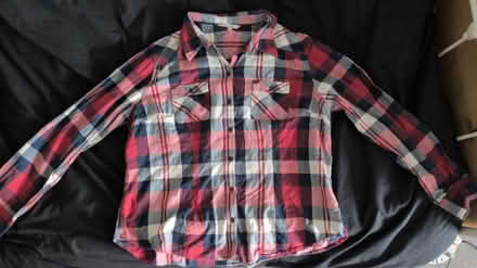Photo of free Size 22 Shirt (Bonnington EH6) #1