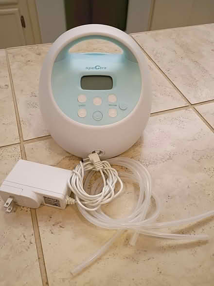 Photo of free Breast pump (Longwood near Wekiva) #2
