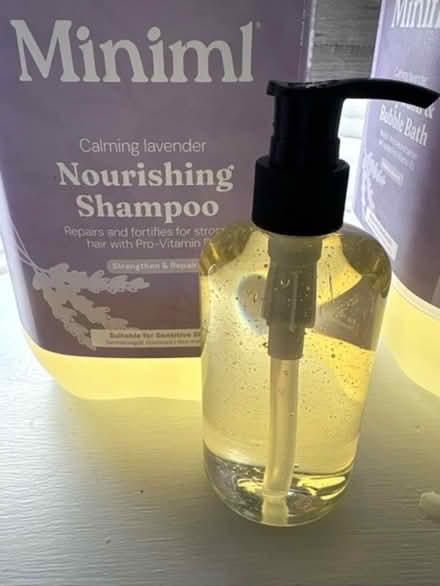 Photo of free 250ml Miniml shampoo (DA8) #1