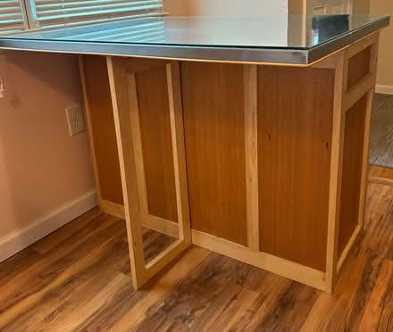 Photo of free Kitchen Island counter (Saugerties) #4