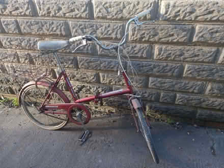 Photo of free Vintage folding bike (Harwell OX11) #1