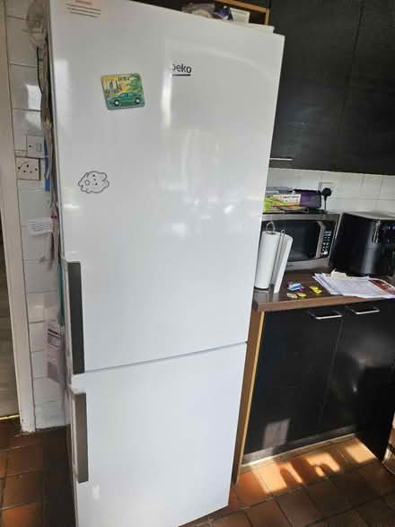 Photo of free Beko Frigde/Freezer (Seacroft LS14) #2