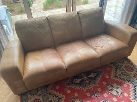 Photo of free Sofá (Needham Market IP6) #1