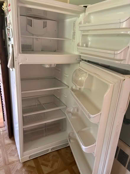 Photo of free Fridge and small electric range (Croton-on-Hudson) #1