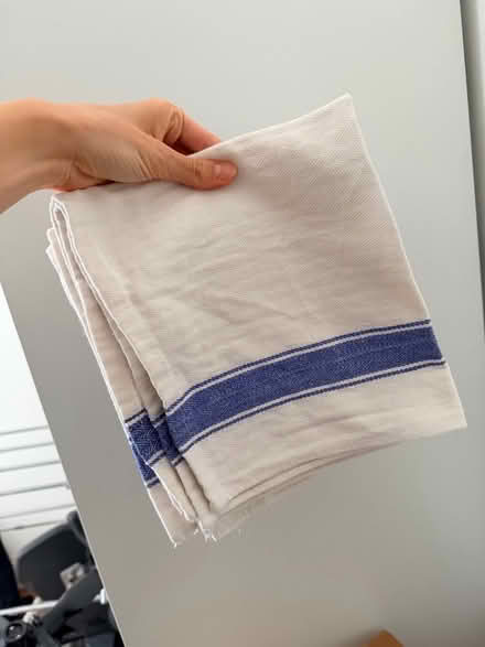 Photo of free 100+ French cafe-style cloth napkins (Lewisham SE13) #1
