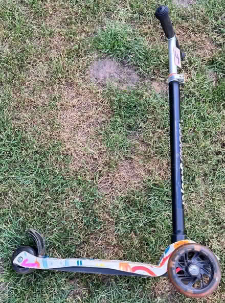 Photo of free Child’s scooter (4) (Bromley,Hayes) #2