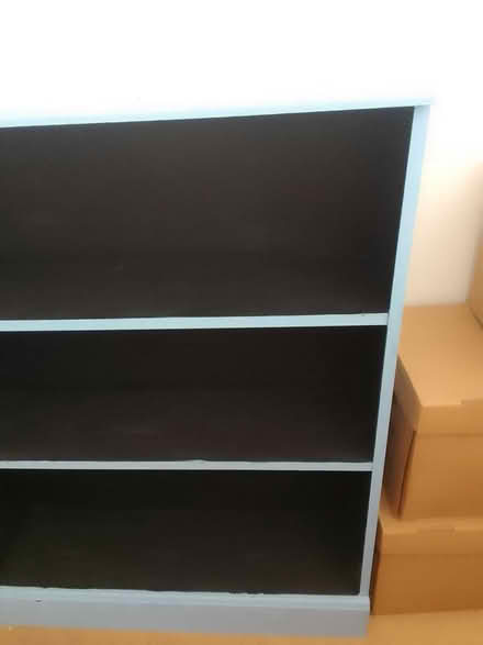 Photo of free small bookcase (Scotstoun, Glasgow) #1