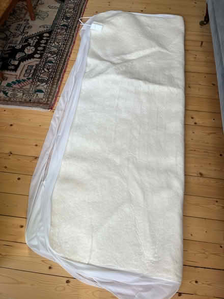 Photo of free Electric Blanket - king-size, excellent condition (W) (Craiglockhart EH14) #3