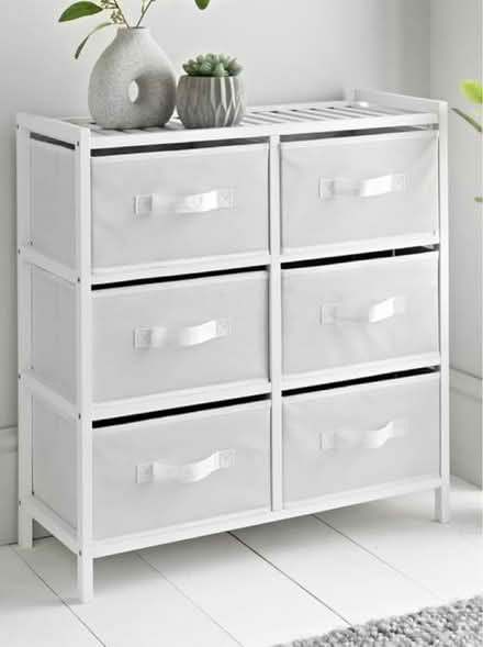 Photo of Storage box (LU1 Luton) #1