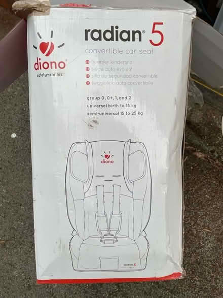 Photo of free Soon Radian 5 car seat (Bradway S17) #3