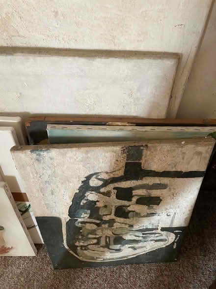 Photo of free Collection of art canvases for reuse (Kersey IP7) #3