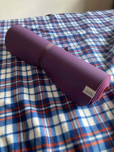 Photo of free Yoga matt (Pl21 9da) #1
