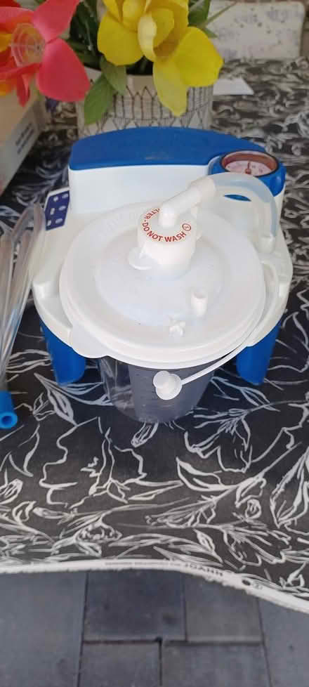 Photo of free Vacu-aid Aspirator/Suction Machine (Mountain View) #1