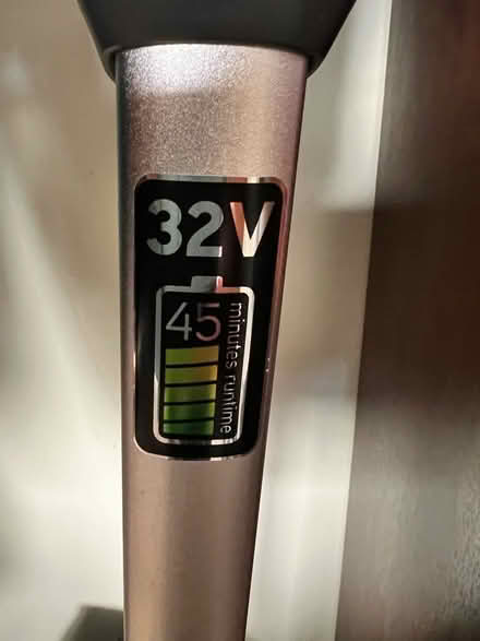 Photo of Vax 32V Blade Charger (Seaside BN23) #3
