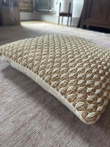 Photo of free Woven cushion (Bow E3) #3