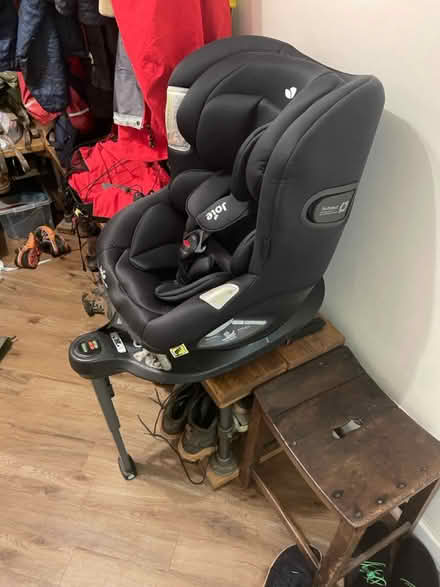 Photo of free Joie I-Spin 360 ISOFIX kids carseat (Bradway S17) #3