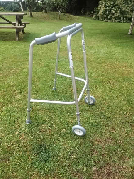 Photo of Zimmer frame with two wheels (University of Bath BA2) #1