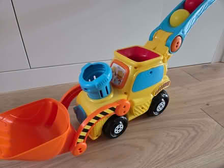 Photo of free VTec Pop & Drop Digger for toddlers (Wallington SM5) #3
