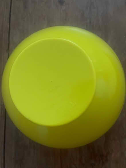Photo of free New picnic set (East Didsbury/Burnage M19) #2
