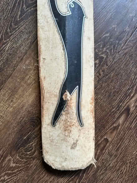 Photo of free Cricket bats (Chigwell IG7) #3