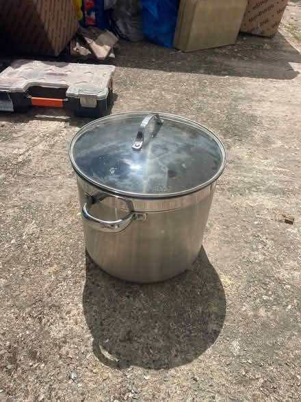 Photo of free Bowls & Jam pan (Faversham ME13) #3