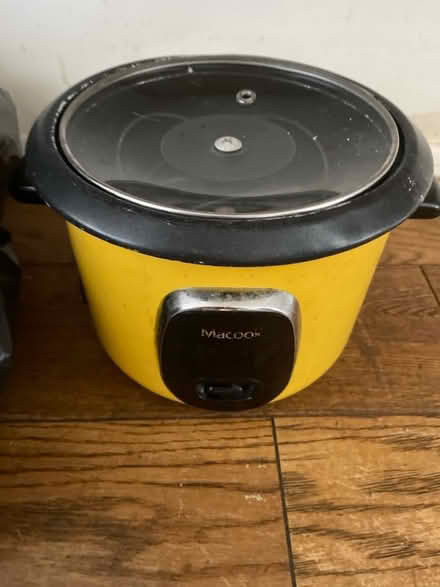 Photo of free Rice Cooker (Chesham HP5) #1
