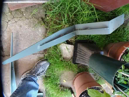 Photo of free 2 x steel fence posts (Anglel near Chapel Market N1) #2