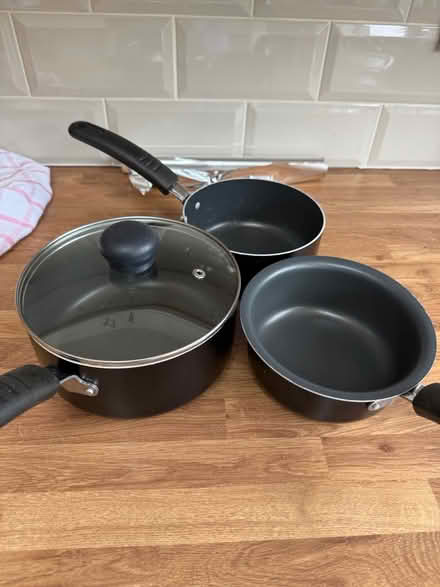 Photo of free Set of 3 Black Non-Stick Saucepans (Chorlton M21) #1