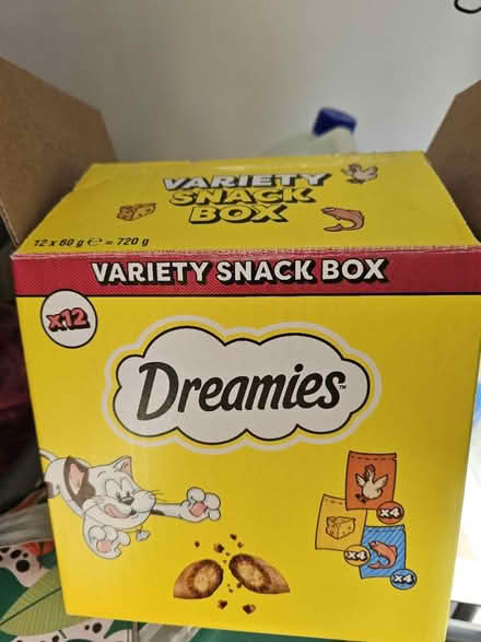 Photo of free 11 pouches of unopened dreamies (Finchley N32) #2