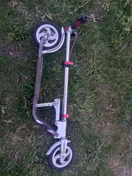 Photo of free Folding adult size kick scooter (Harwell OX11) #1