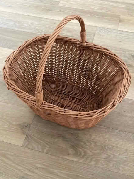 Photo of free Wicker basket (Harbury CV33) #1