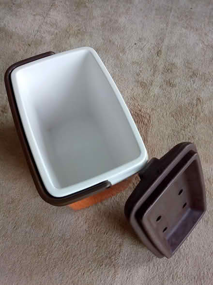 Photo of free Insulated Picnic Cold Box/Cooler (Highbury N5) #4