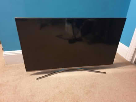 Photo of free 40" Samsung TV - screen fault (Warley HX2) #3