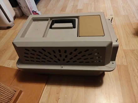 Photo of free Hard plastic Cat carrier (Central District) #2