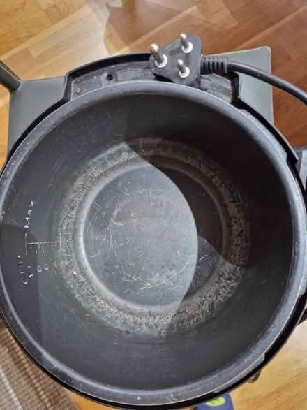 Photo of free Multi cooker (Elephant and Castle) #2