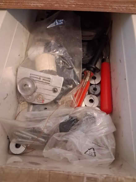 Photo of free Singer Industrial sewing machine (Feltham TW14) #4