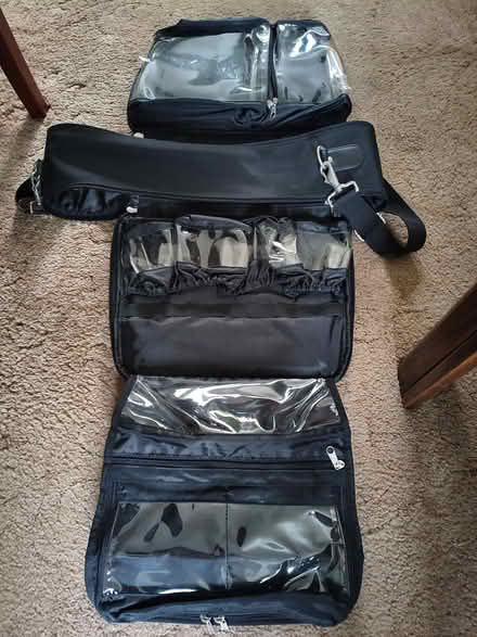 Photo of free Travel grooming case (Charleston DD2) #3