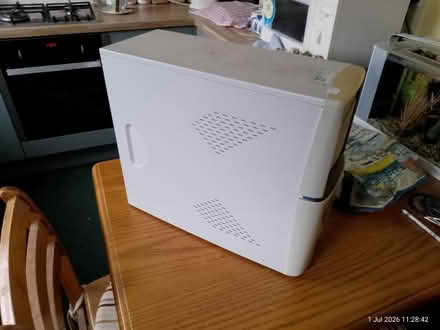 Photo of free Xp desktop computer (Chaddesden DE21) #3