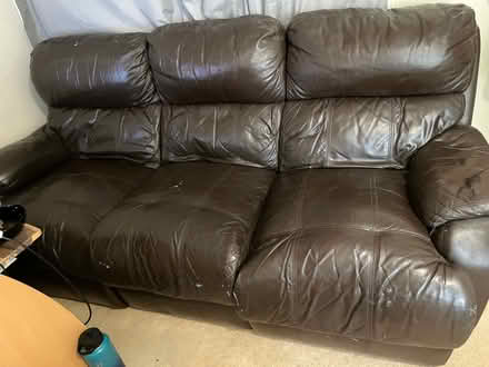Photo of free Brown leather sofa (Rutherglen G73) #1