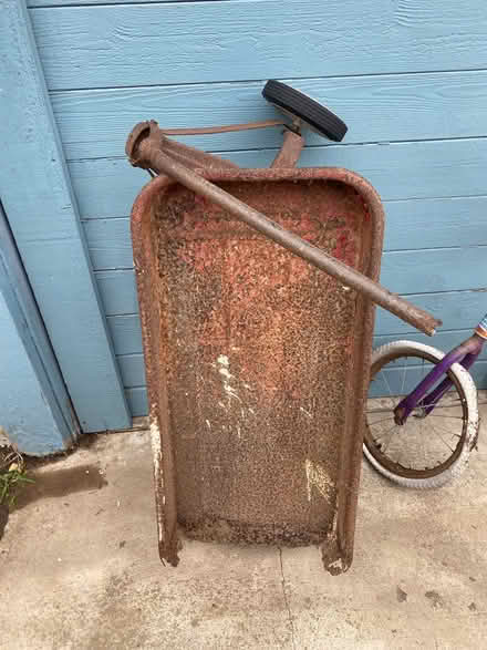 Photo of free Bikes, Wagon, Scrap Metal (Manhattan Beach) #2