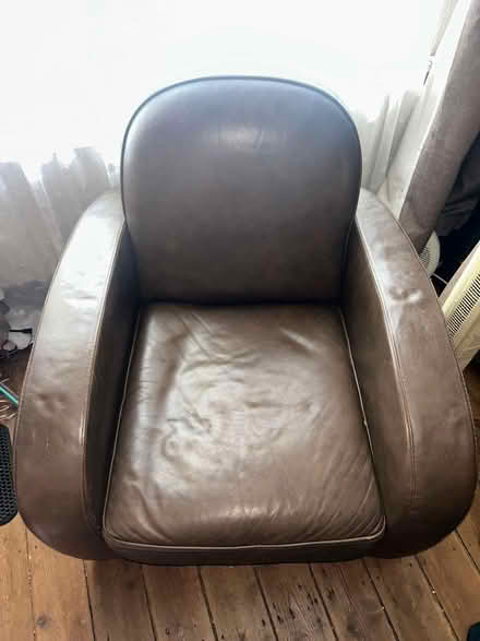Photo of free Leather Brown Armchair - Big (Barnes) #1