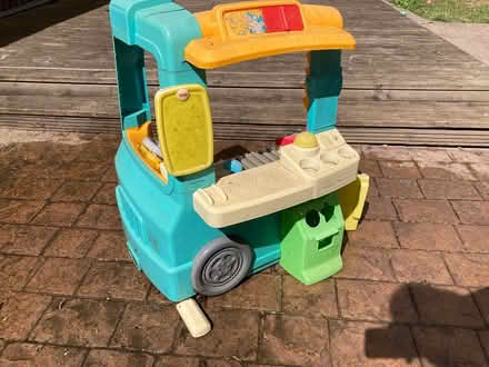 Photo of free Mud kitchen and garden toys (Eltham SE9) #2