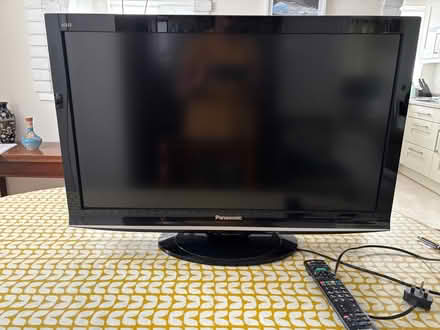 Photo of free Panasonic Viera 32” TV (Garsington OX44) #1