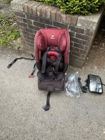 Photo of free Soon Radian 5 car seat (Bradway S17) #1