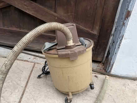 Photo of free Sears Wet Dry Shop Vac (Oakland (Montclair)) #1