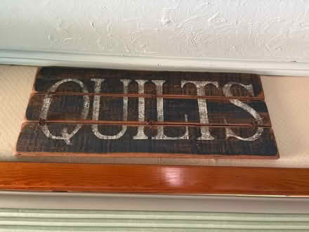 Photo of free Wooden “Quilts” sign (Croton-on-Hudson) #1