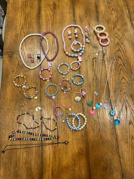 Photo of free Kids Jewelry - Assorted (Wilshire and La Cienega) #2